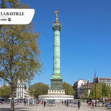 160 Eve - Superbe à Parigi